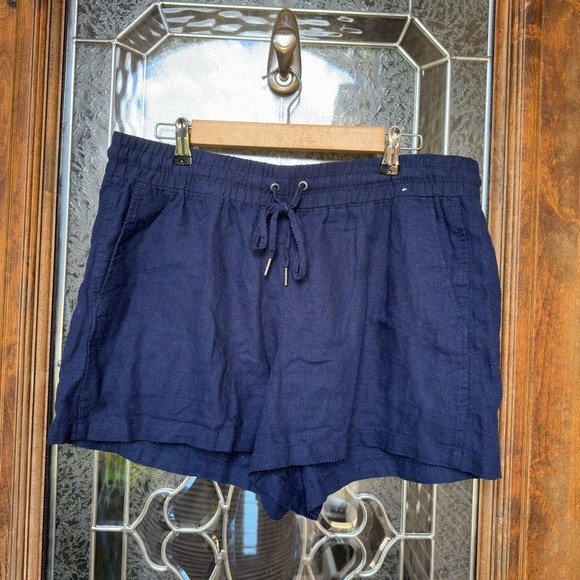 GAP High Waist Navy Women's Shorts - Picture 1 of 8